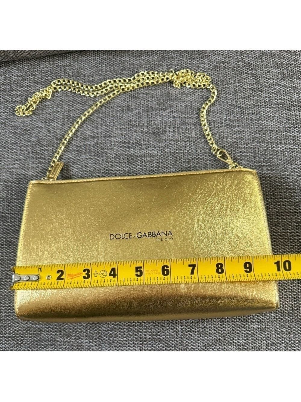 Dolce & Gabbana The One Golden Pouch On Chain New Authentic - Picture 17 of 17